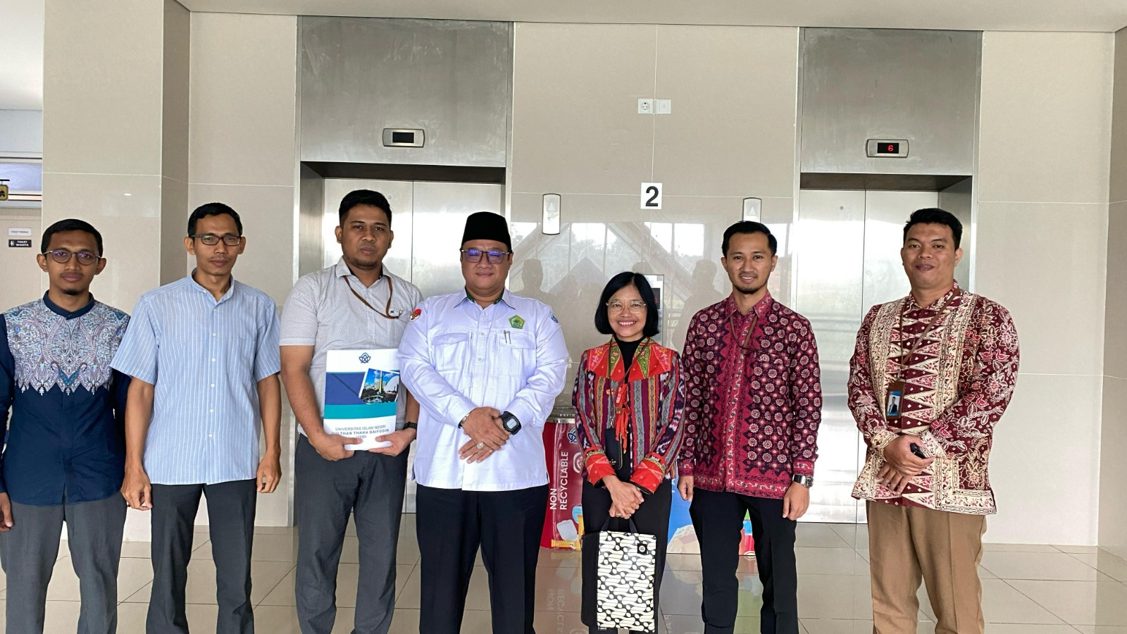 Berkah Ramadan: Pusat Halal UIN Jambi Mendapatkan Kesempatan Bekerjasama dengan Bank Indonesia