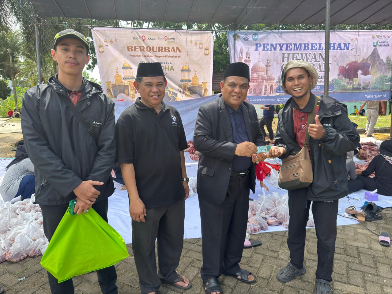 LPPM dan LPM Ikuti Kurban UIN STS Jambi 2025