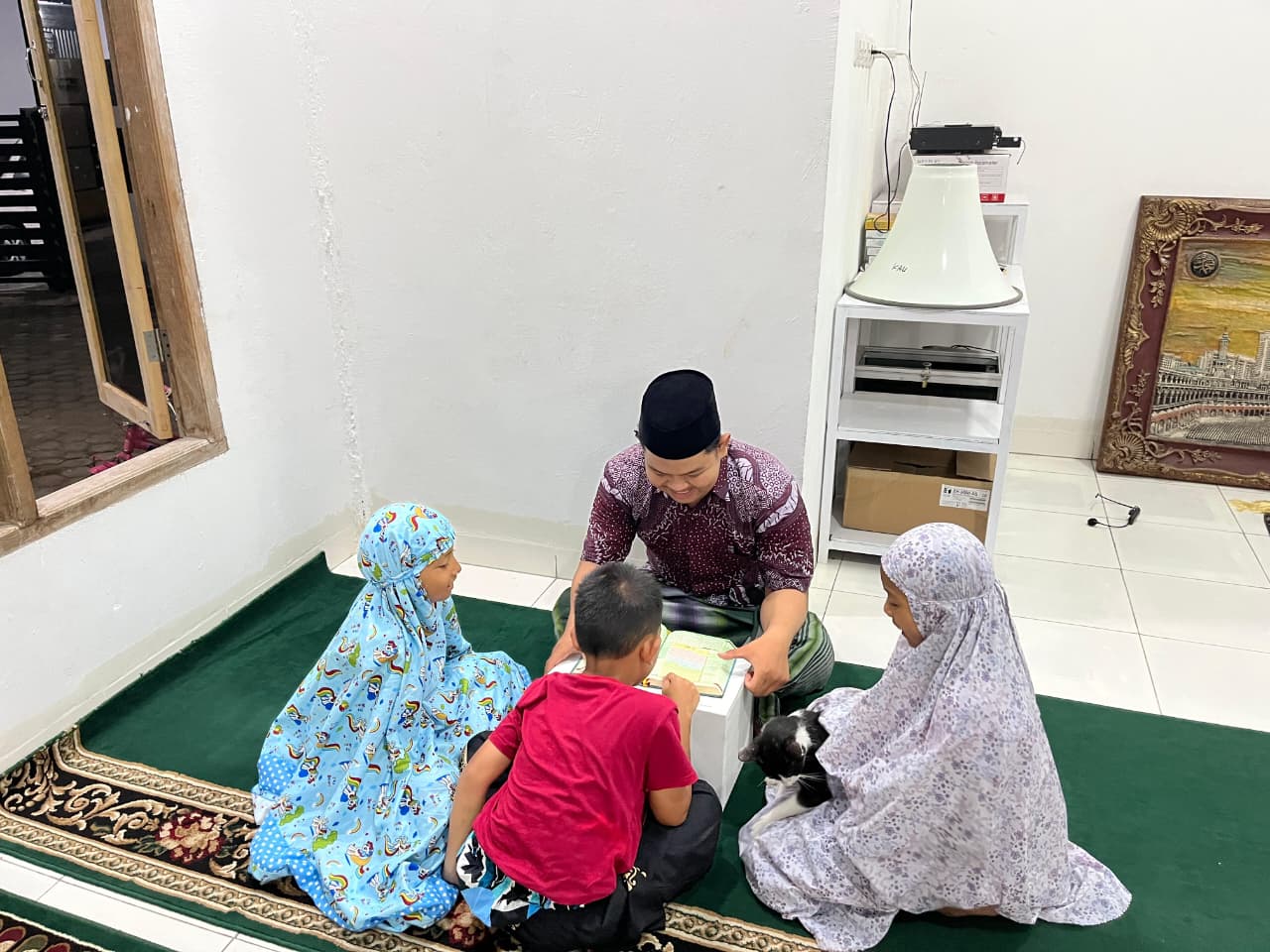 Membangun Religiusitas dan  Kebersamaan Di  Kelurahan Beliung – Kecamatan Alam Barajo
