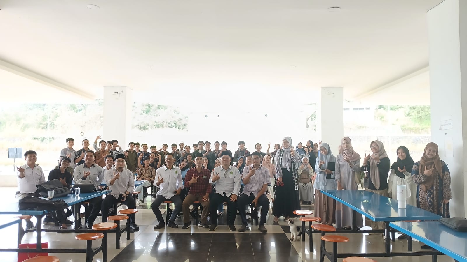 Tumbuhkan Budaya Baca Mahasiswa, LPPM Bedah Buku,”Mengamati Islam di Indonesia 1971-2023” karya Mitsuo Nakamura