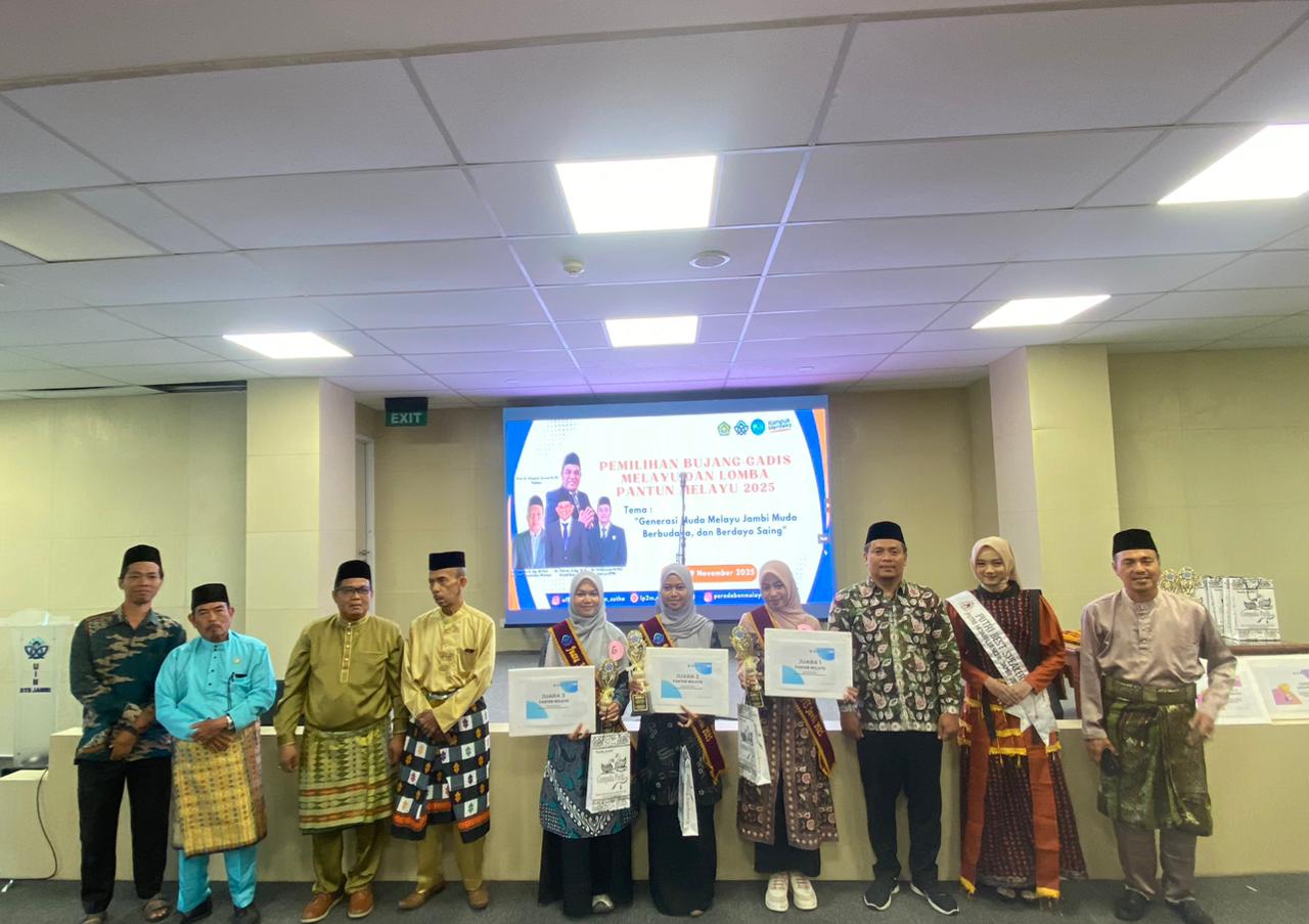 Dua Mahasiswa Internasional Menjuarai Lomba Pantun Melayu di UIN STS Jambi