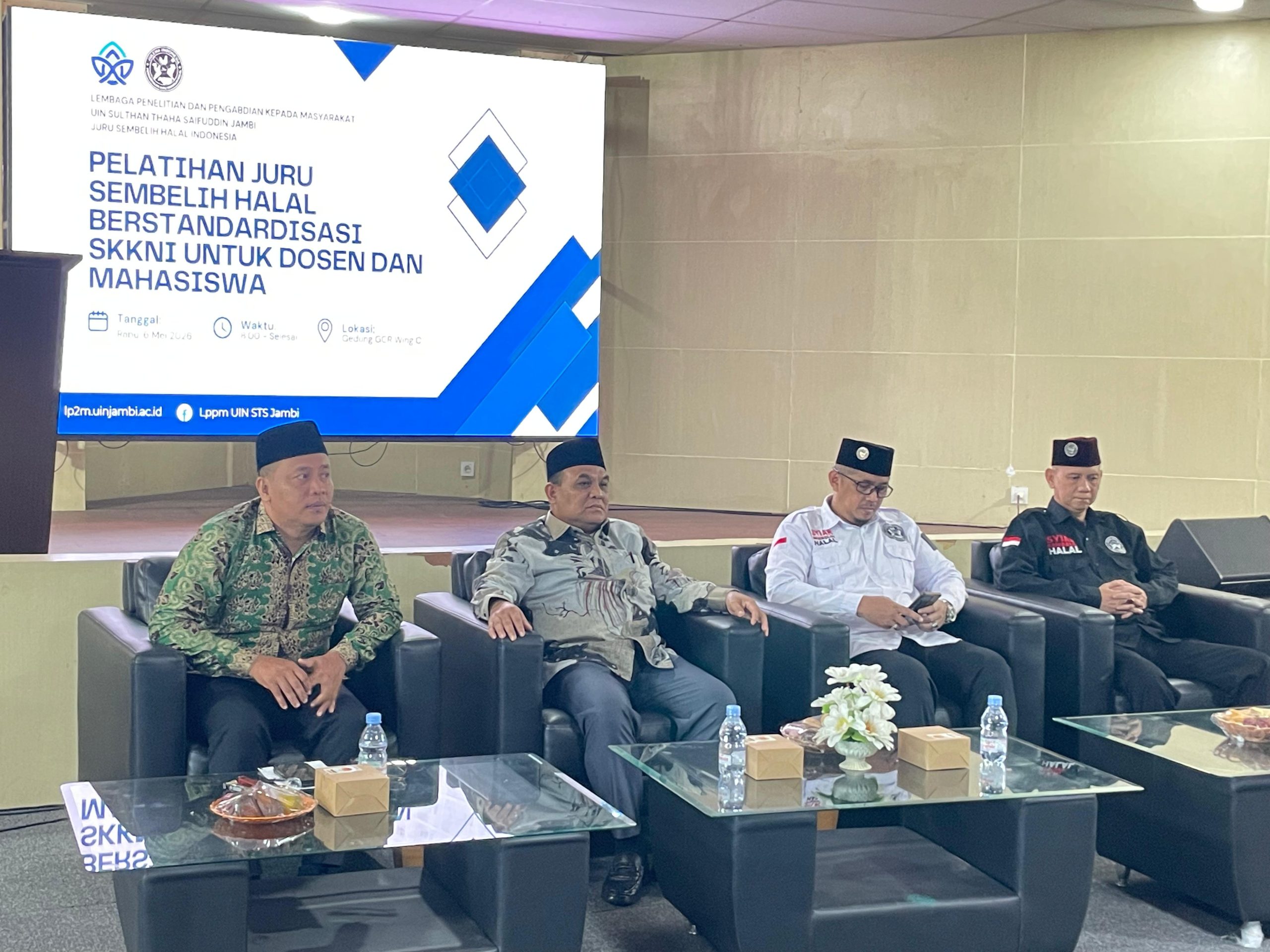 Sambut Iduladha 1447 H, Pusat Haji-Umrah dan Halal LPPM Adakan Pelatihan Juru Sembelih Halal Berstandardidasi SKKNI Bagi Dosen, Tendik, dan Mahasiswa