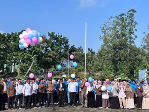 Rektor Lepas Gelombang 1 Mahasiswa KKN, Tekankan Adaptasi dan Menjaga Marwah Kampus