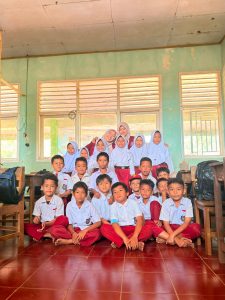 KKN Nusantara, Mahasiswa UIN Jambi isi Kegiatan Mengajar