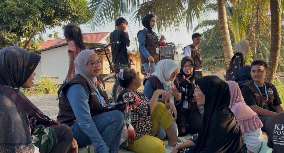 Dari Menyapa Warga hingga Menyiapkan 17 Agustus, Mahasiswa KKN Reguler Mulai Membaur